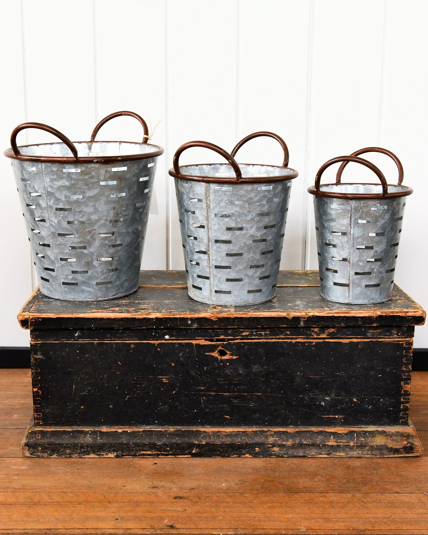 Galvanized Metal Olive Buckets