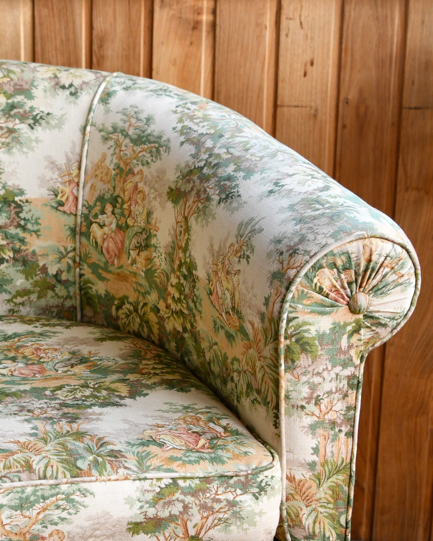 Vintage Toile Tub Chair