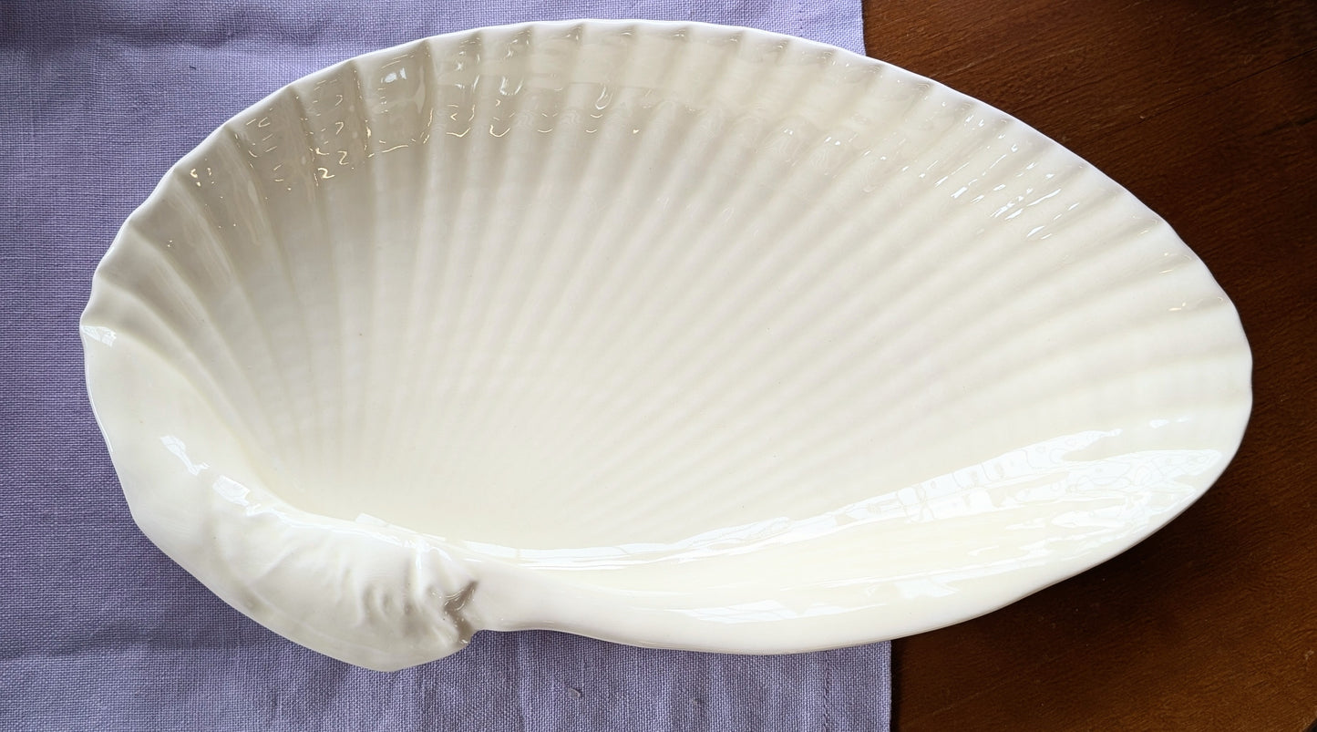 Antique Wedgwood Shell Creamware Dish
