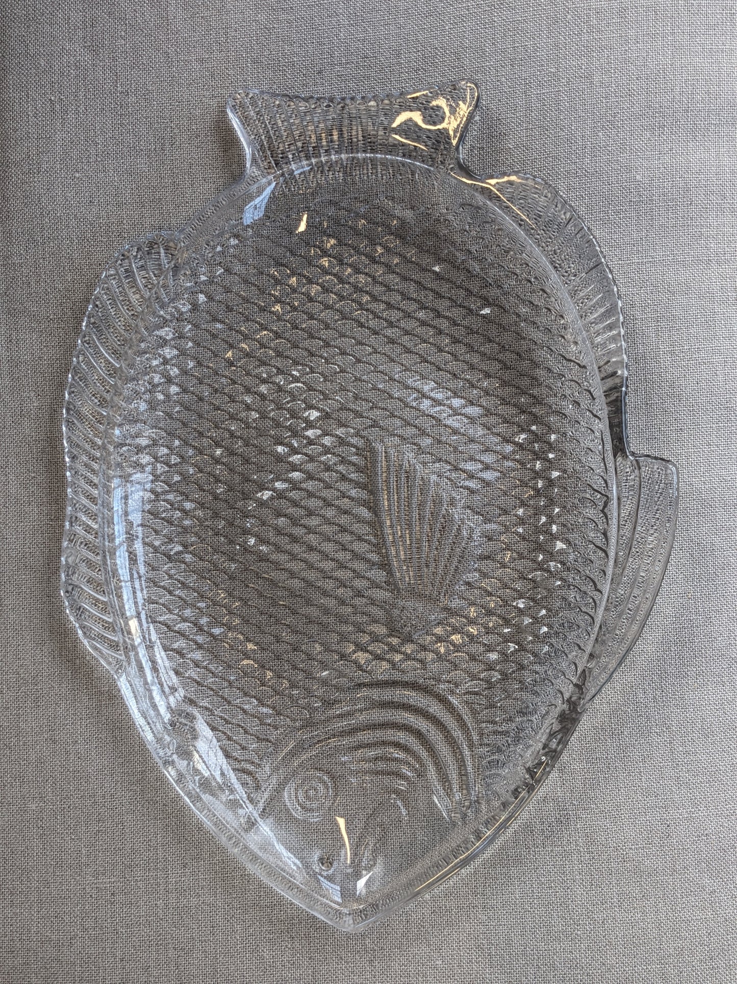 Vintage glass fish plate