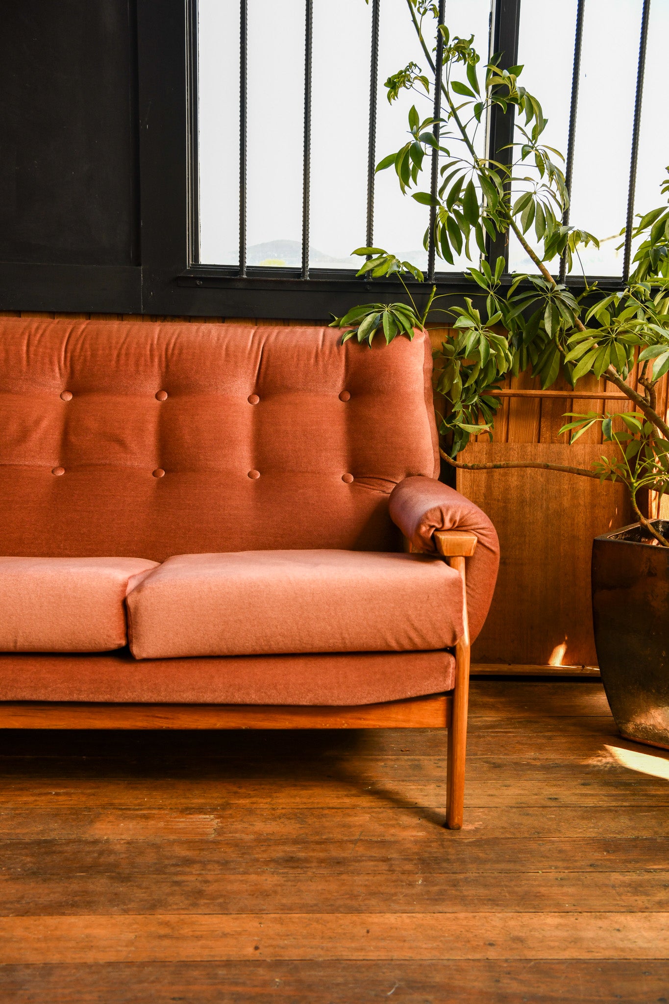Mid Century Dusty Pink Velvet Lounge Suite