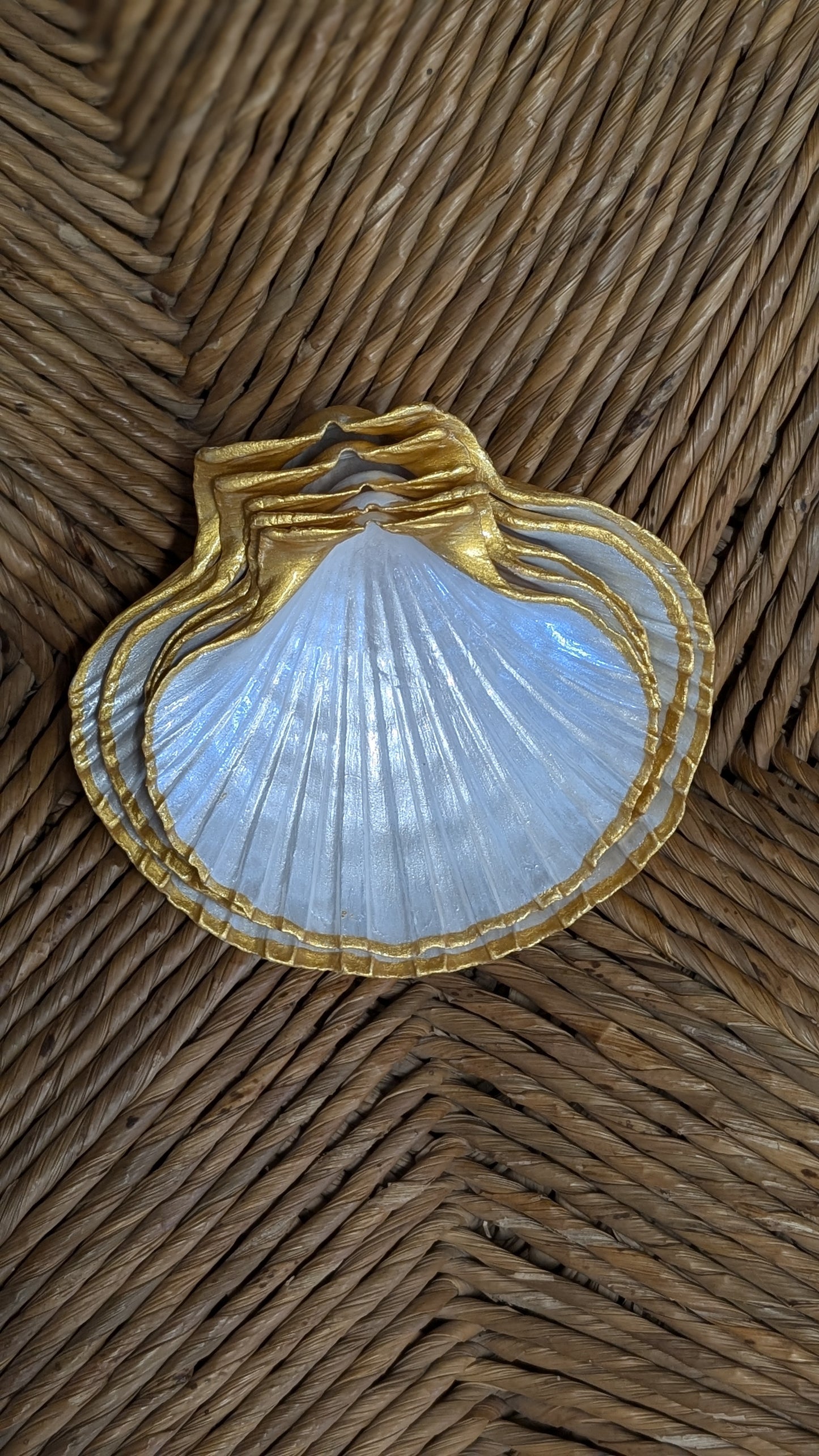 Hand Painted Scallop Shell Dish